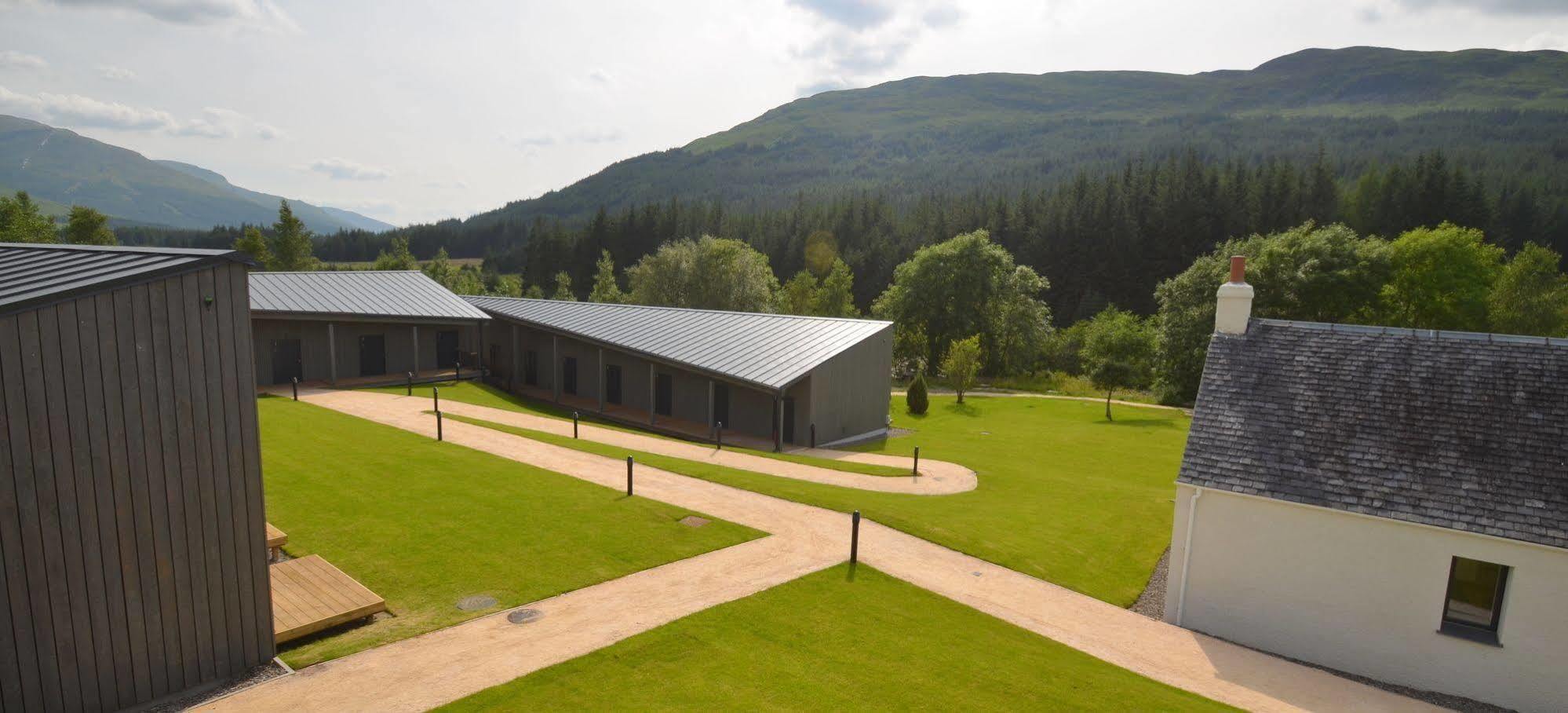 Bridge Of Orchy Hotel Exterior foto