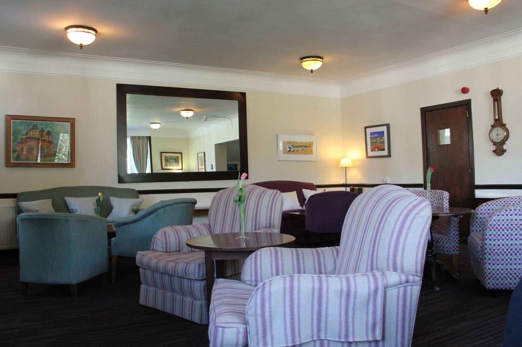 Bridge Of Orchy Hotel Exterior foto