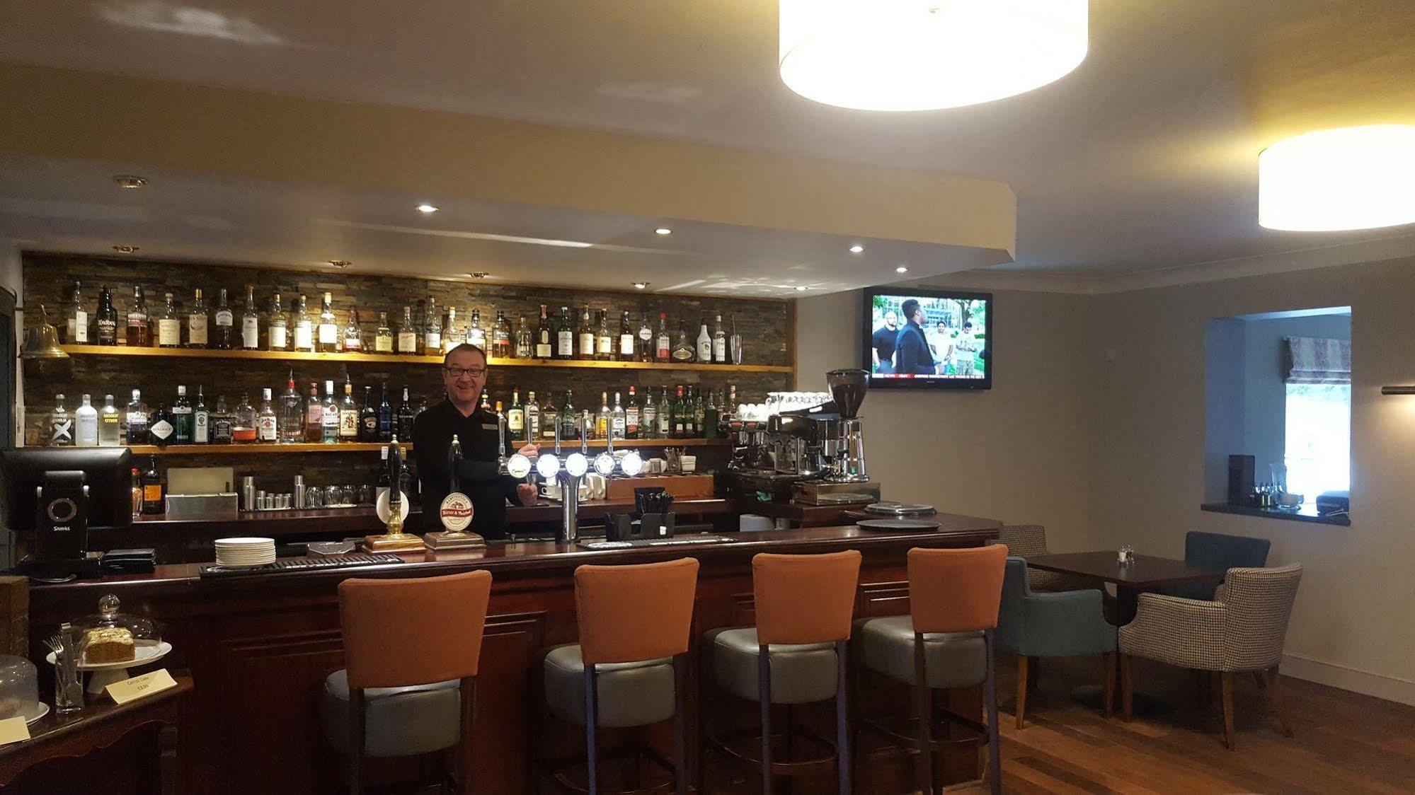 Bridge Of Orchy Hotel Exterior foto
